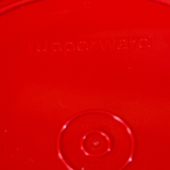 Disney Mickey Mouse Tupperware Set 16 oz Tumbler+Bowl+2 Snack Cups-Cute! Unused - Picture 3 of 9